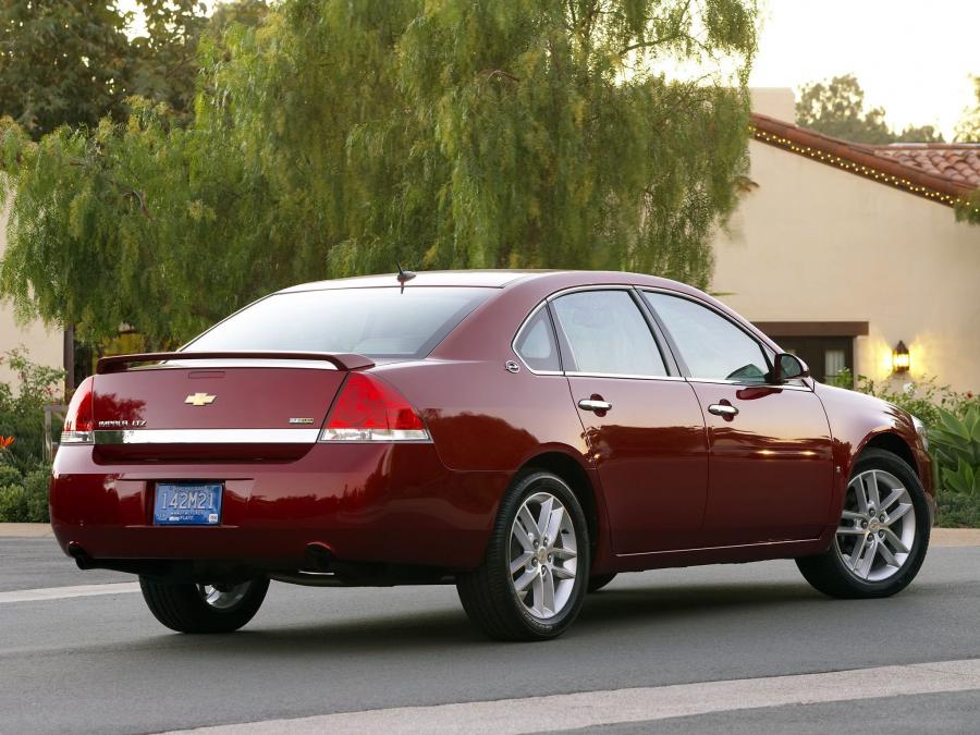  Chevrolet Impala 2006 года  (фото 10 из 91)